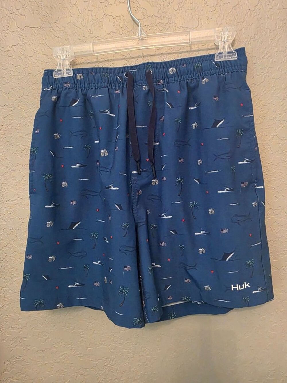 Huk Fishing Men's Novelty Pursuit Volley Swim Shorts S Fishing Beach